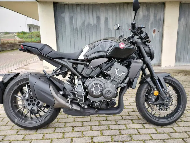 Honda CB 1000 R Black Edition (2021 - 25) (5)