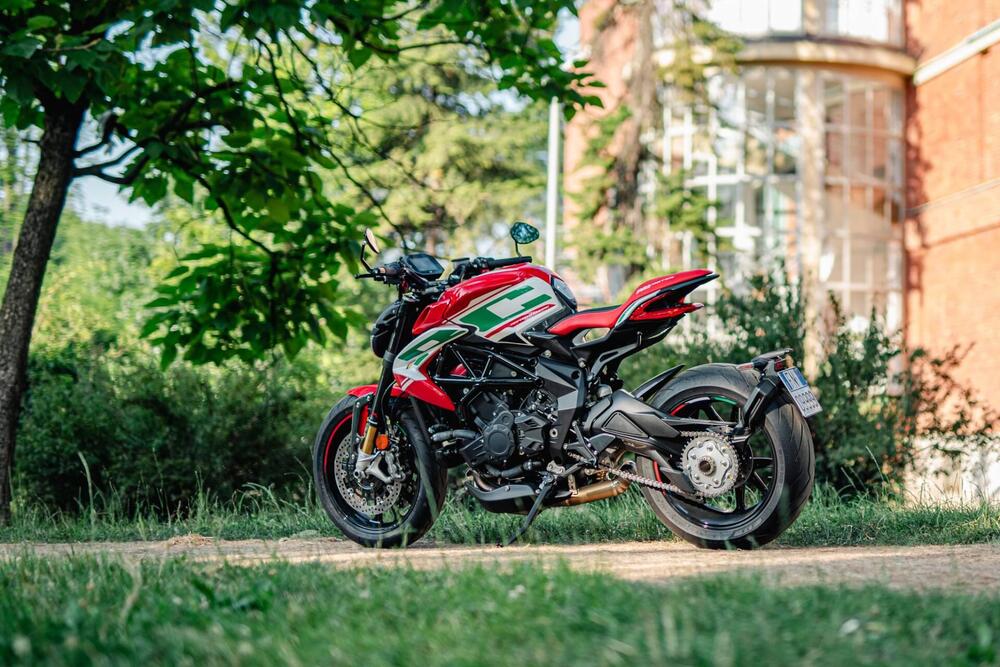 MV Agusta Dragster 800 RC SCS (2022 - 25) (5)