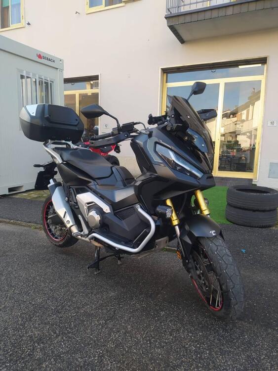 Honda X-ADV 750 DCT Adventure (2021 - 24) (2)
