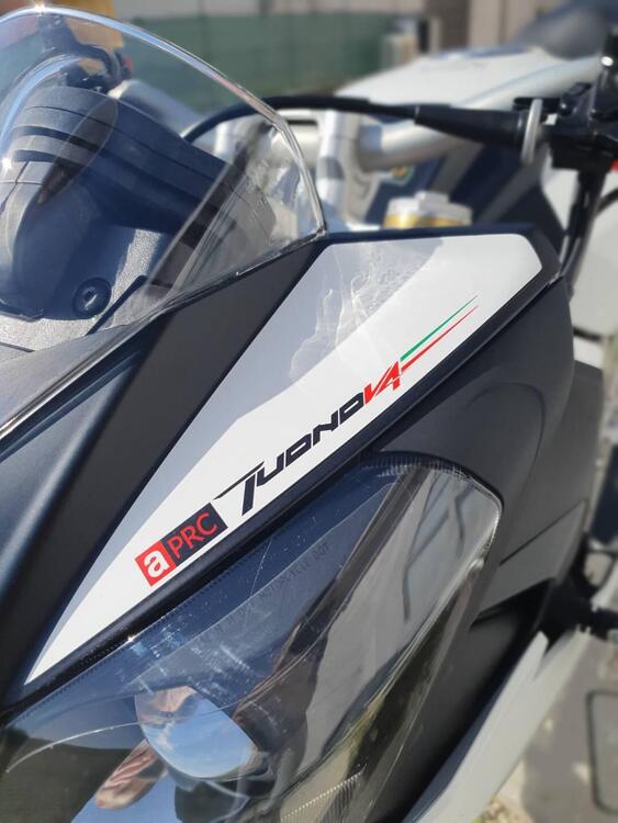 Aprilia Tuono V4 R APRC ABS (2013 - 15) (3)