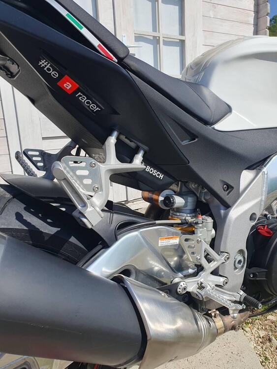 Aprilia Tuono V4 R APRC ABS (2013 - 15) (5)