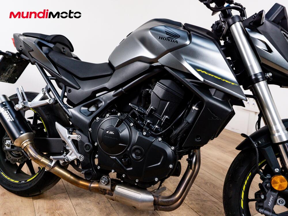 Honda CB 750 Hornet (2025) (5)