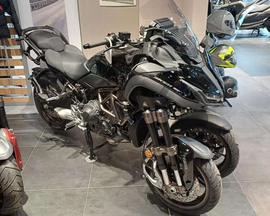 Yamaha Niken 890 GT (2023 - 25) (4)
