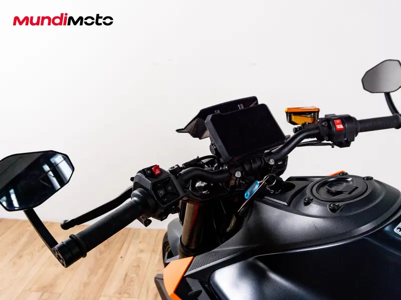 KTM 990 Duke (2024 - 26) (7)