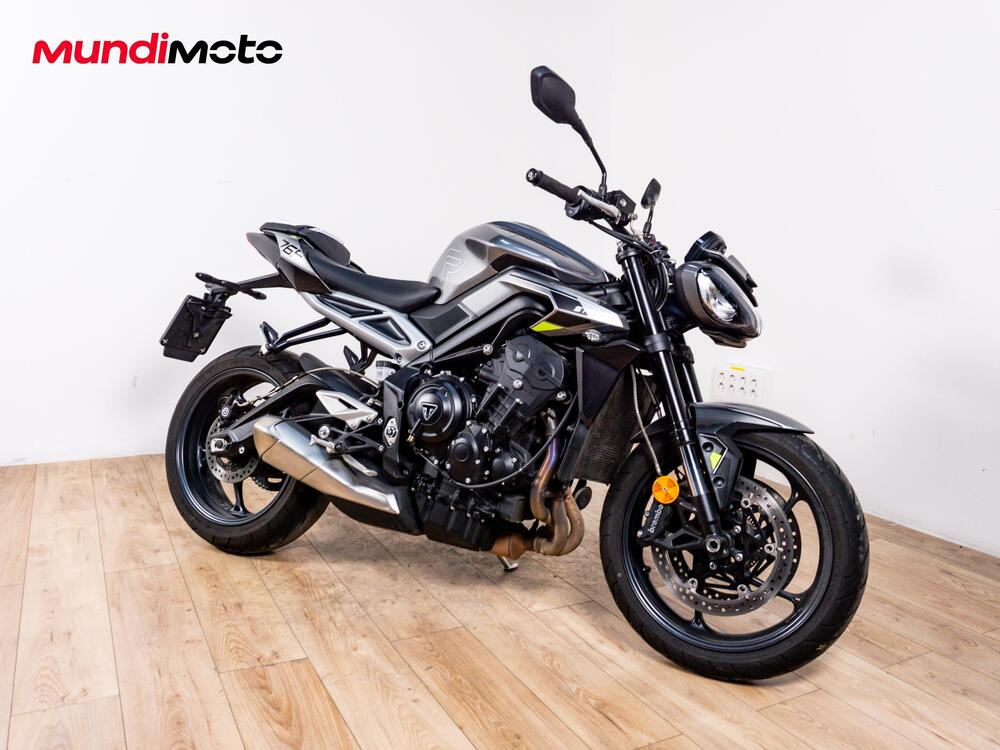 Triumph Street Triple 765 R (2023 - 25) (2)