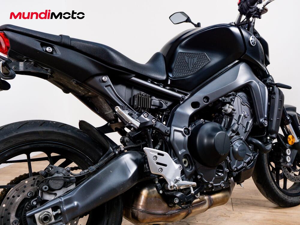Yamaha MT-09 (2024 - 25) (4)