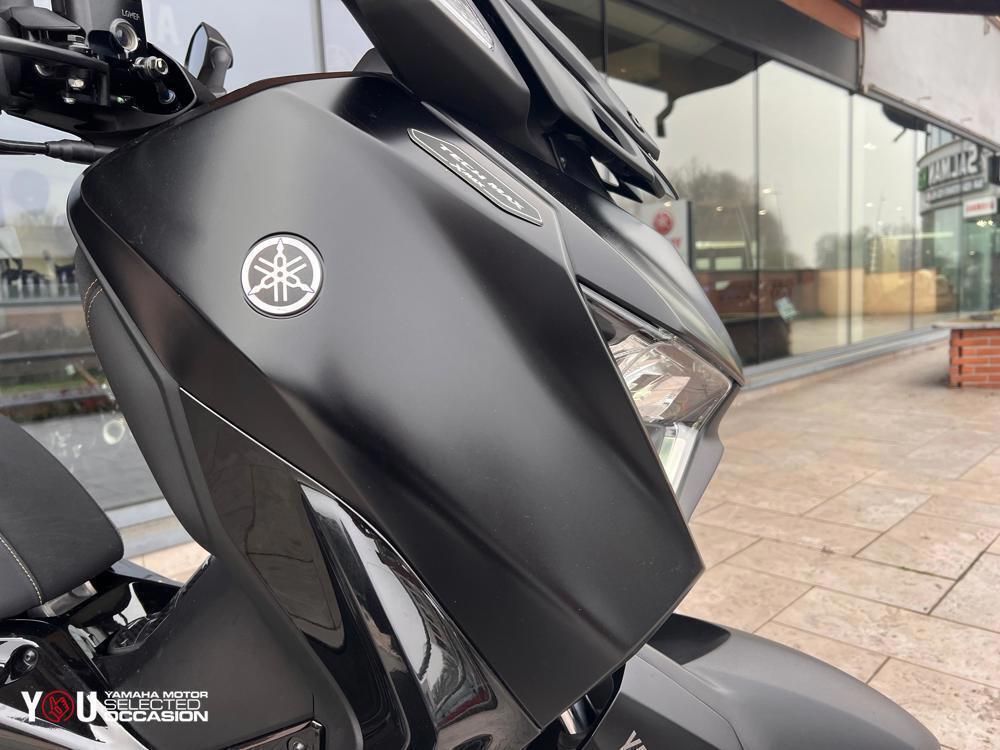 Yamaha X-Max 300 (2021 - 24) (2)