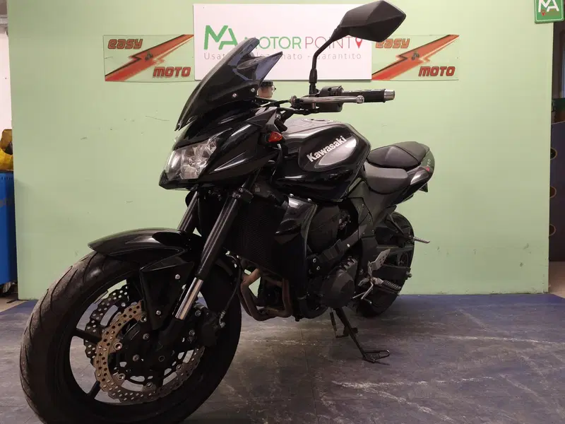 Kawasaki Z 750 (2007 - 14) (2)