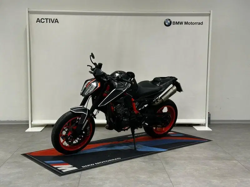 KTM 890 Duke R (2020) (5)