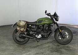 Moto Guzzi V7 III Stone (2017 - 20) usata
