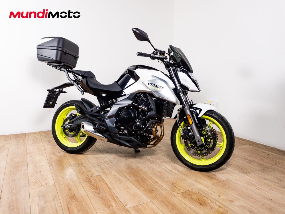 CFMOTO 650GT (2021 - 25) (2)