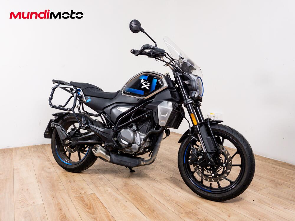 CFMOTO 300CL-X Heritage (2023 - 25) (2)