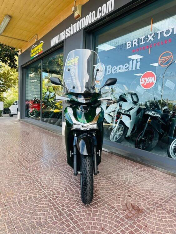 Honda SH 150i (2024 - 25) (3)