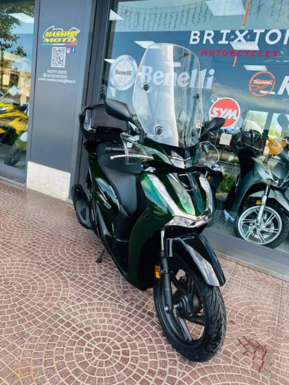 Honda SH 150i (2024 - 25) (4)