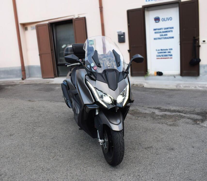 Kymco AK 550 Premium (2023 - 25) (3)