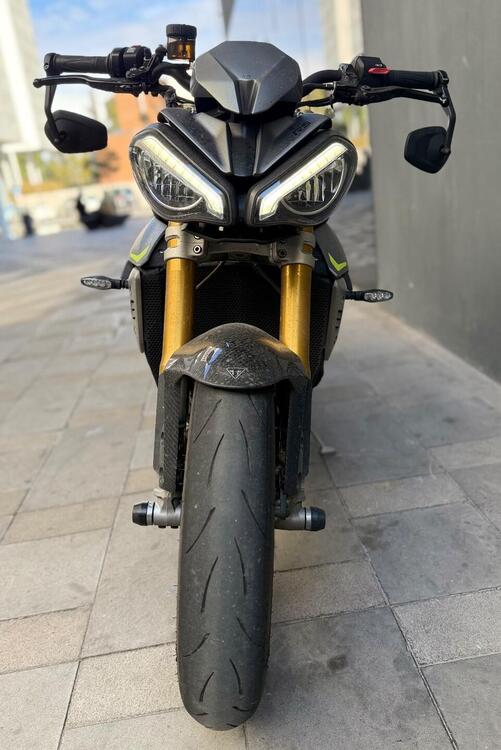 Triumph Speed Triple 1200 RS (2021 - 24) (5)