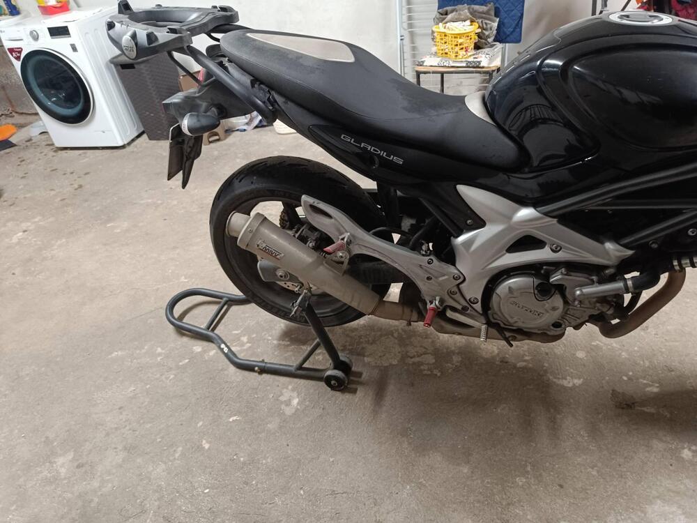Suzuki Gladius 650 SFV (2009 - 15)