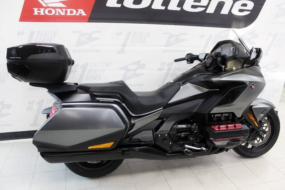 Honda GL 1800 Gold Wing DCT (2021 - 24) (2)