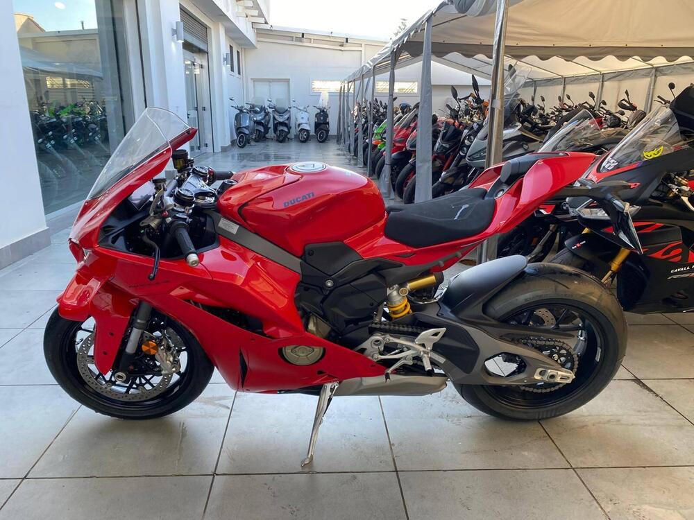 Ducati Panigale V4 (2025) (2)