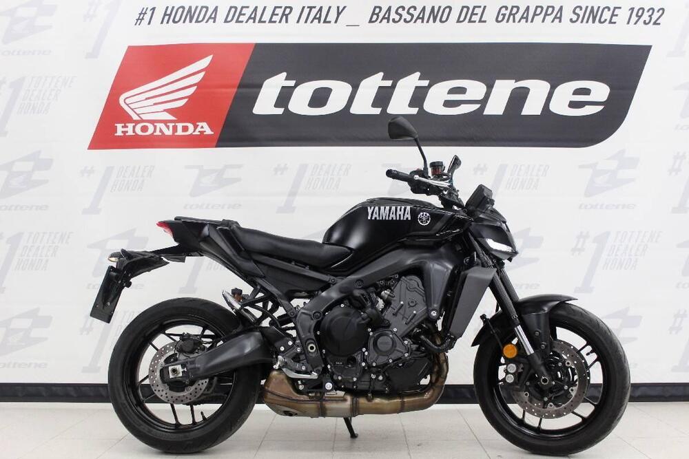 Yamaha MT-09 Y-AMT (2024 - 25)