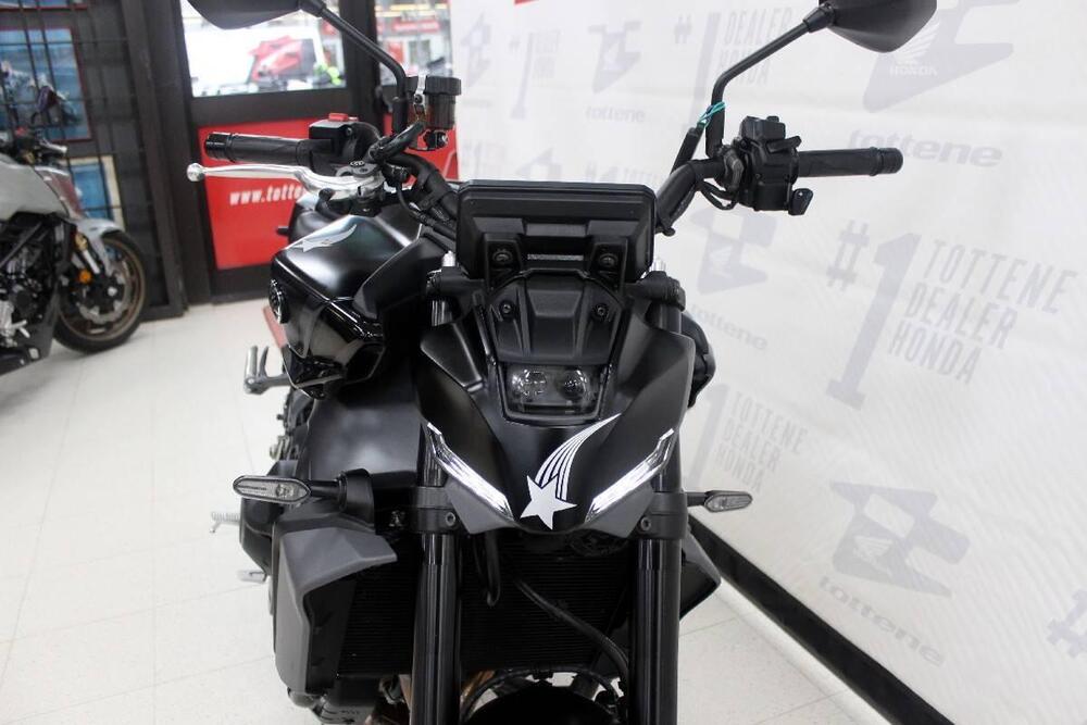 Yamaha MT-09 Y-AMT (2024 - 25) (4)