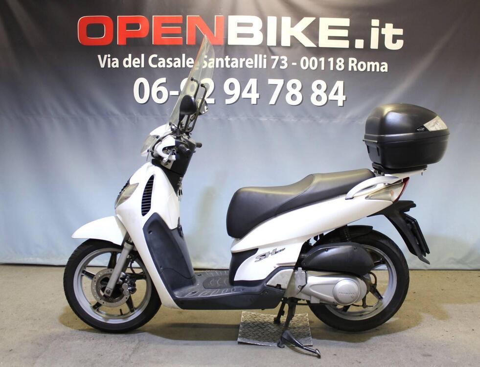 Honda SH 150 (2000 - 06) (2)