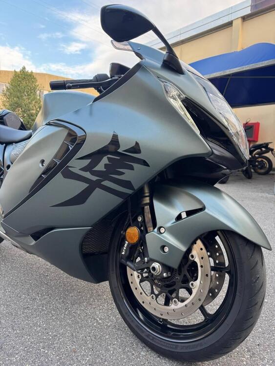 Suzuki GSX 1300 R Hayabusa (2025) (3)