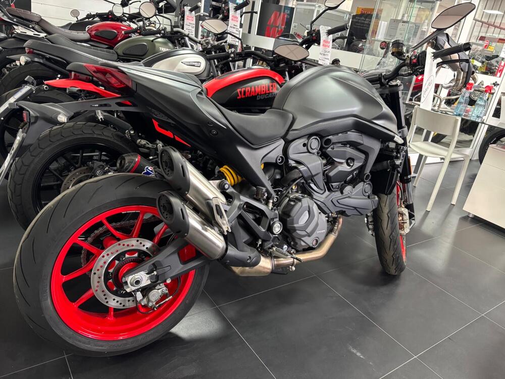 Ducati Monster 937 + (2021 - 25) (4)