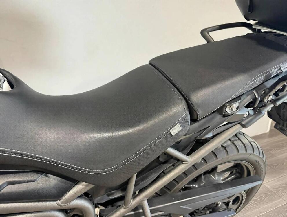 Triumph Tiger 800 XRx (2017 - 18) (4)