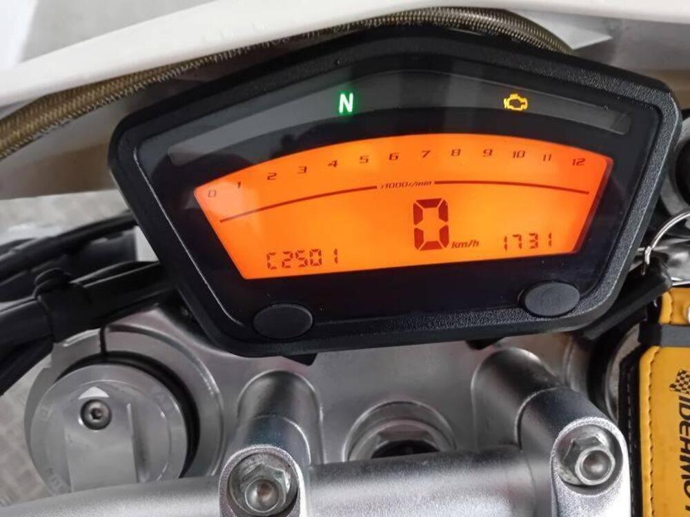 Swm SM 125 R (2022 - 24) (3)