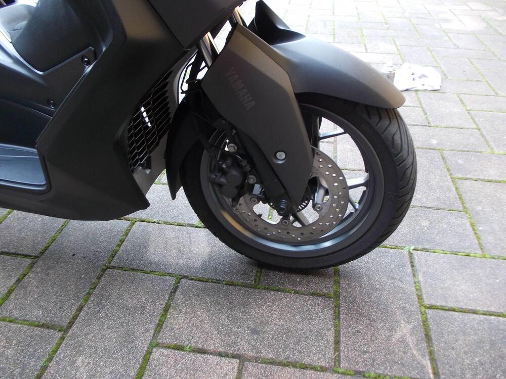 Yamaha X-Max 125 (2021 - 24) (4)