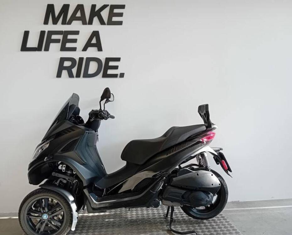 Piaggio MP3 300 ABS Hpe (2021 - 24) (2)