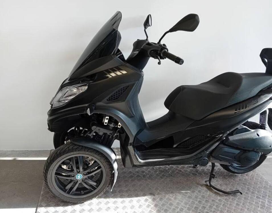 Piaggio MP3 300 ABS Hpe (2021 - 24) (4)
