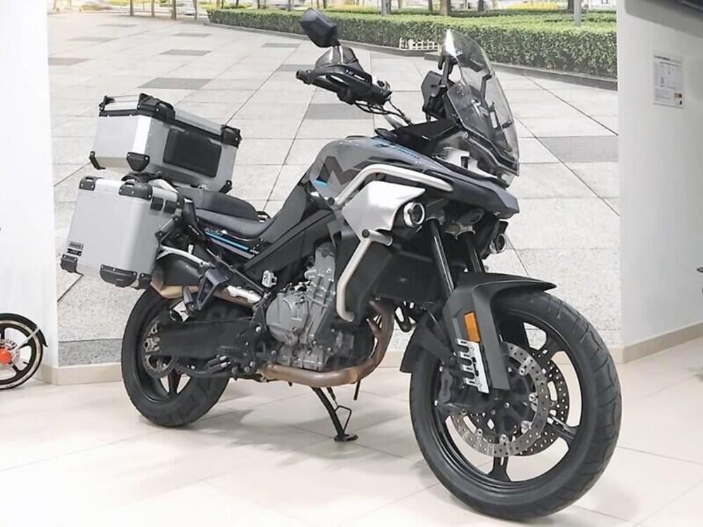 CFMOTO 800MT Touring (2022 - 25)