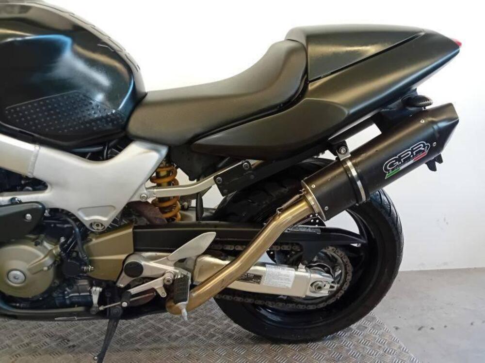 Honda VTR 1000 F Firestorm (2001 - 07) (5)