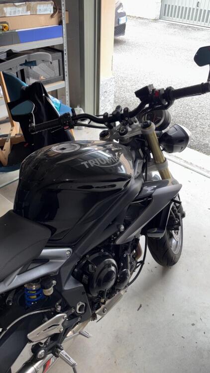 Triumph Street Triple (2013) (5)