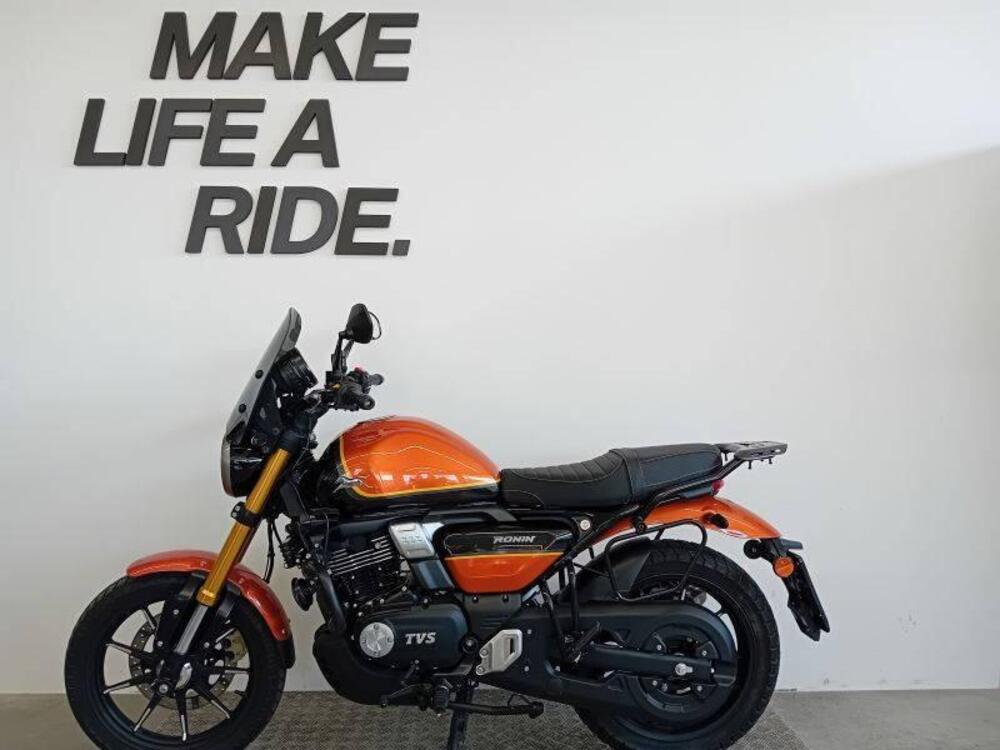 TVS Motor Ronin 250 (2024 - 25) (2)