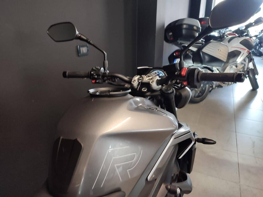 Triumph Street Triple 765 R (2023 - 25) (5)