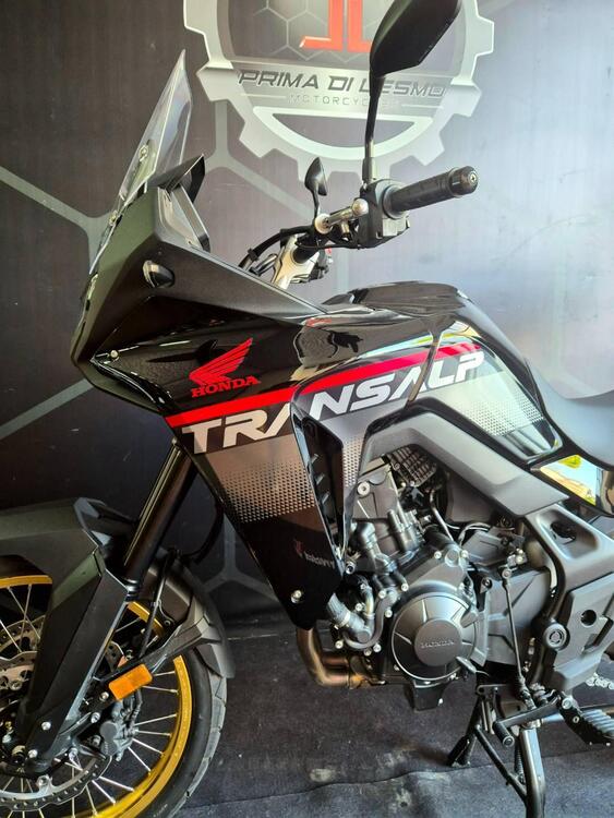 Honda Transalp XL750 (2025) (5)