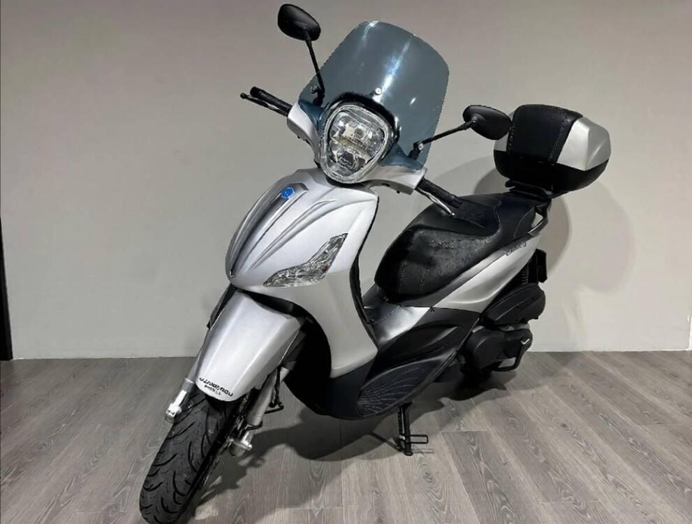 Piaggio Beverly 300 S i.e. ABS-ASR (2016 - 20) (2)