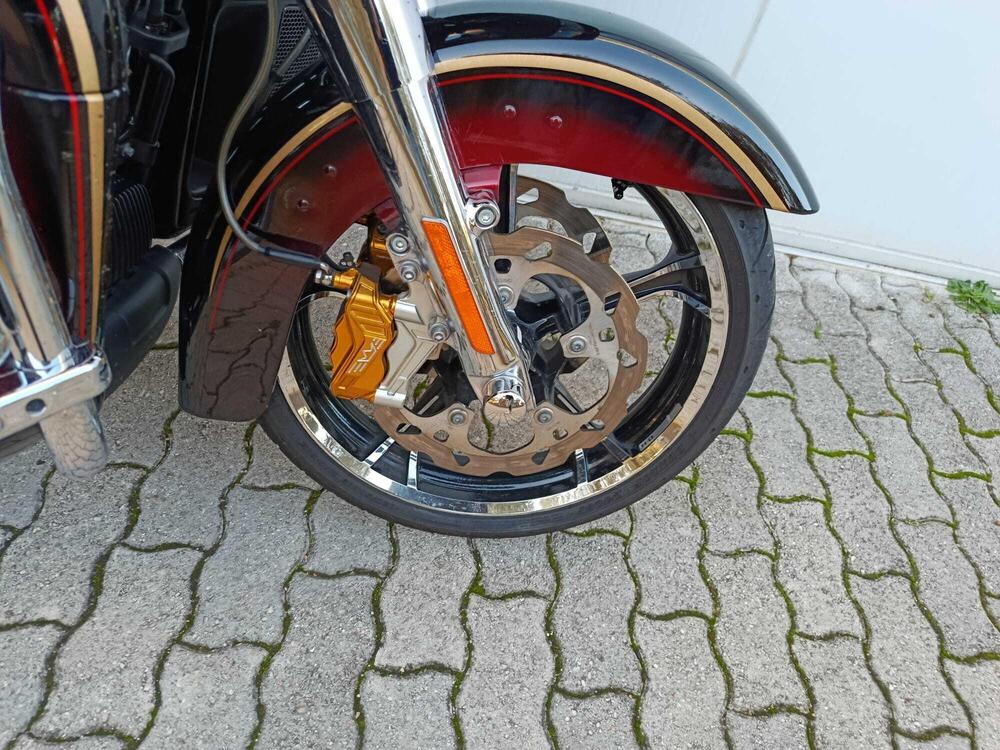 Harley-Davidson CVO Road Glide Limited Anniversary (2023) (2)