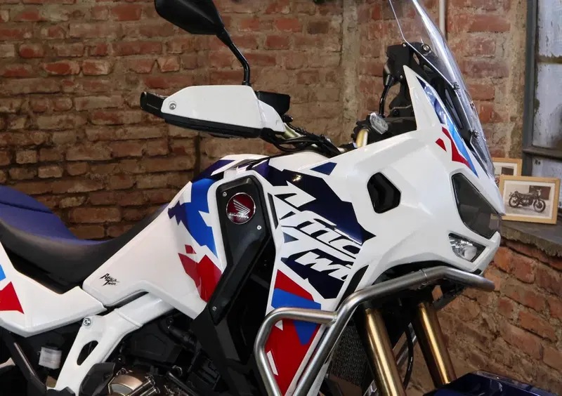 Honda Africa Twin, la videoscheda tecnica: tutto quello che c&rsquo;&egrave; da sapere [VIDEO]