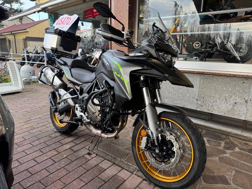 QJ Motor SRT 700 X (2024 - 25)