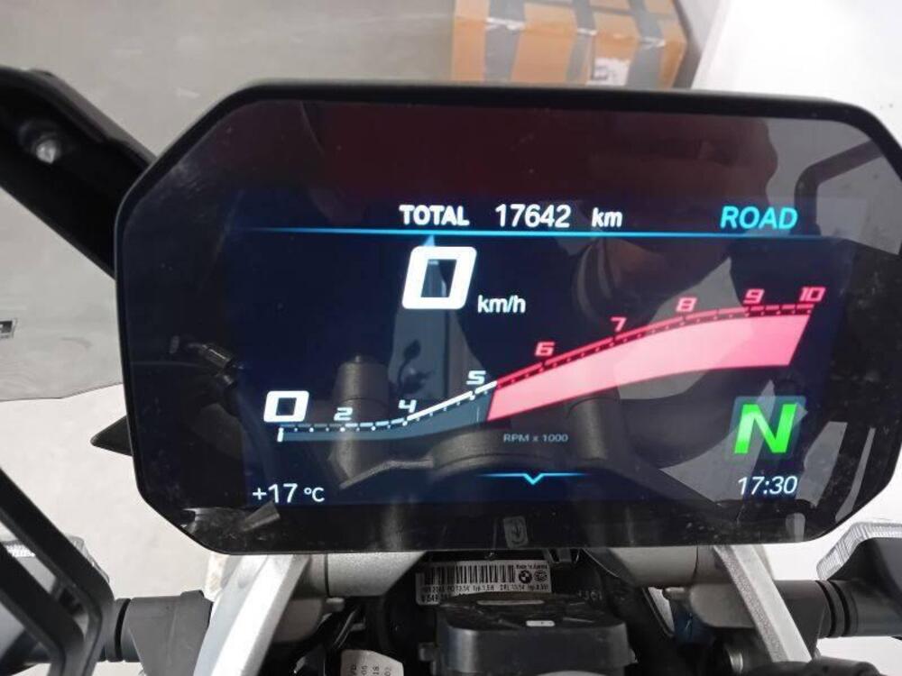 Bmw R 1250 R (2021 - 25) (3)