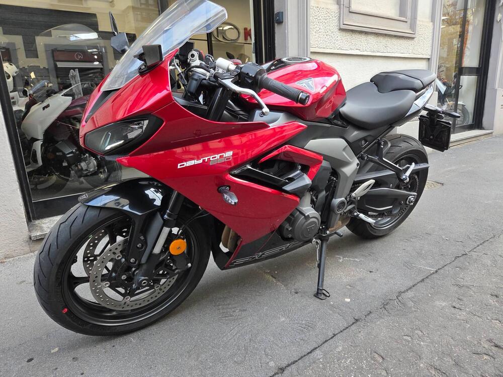 Triumph Daytona 660 (2024 - 25) (3)