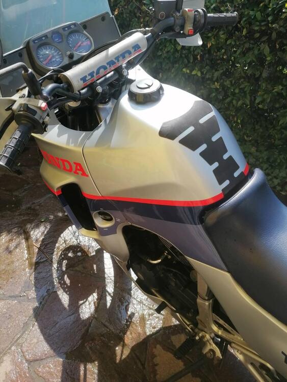 Honda Transalp 600 (4)