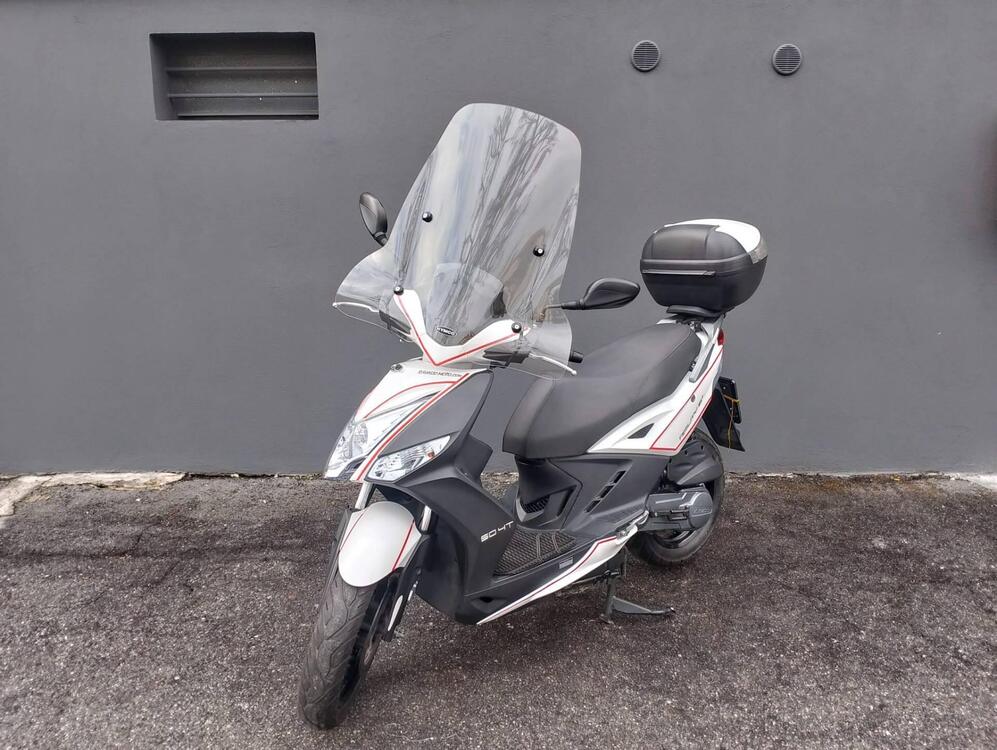 Kymco Agility 50 R16 + (2008 - 18) (2)