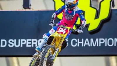 Suzuki RM-Z450: dalla nascita nel 2005 ai trionfi del 2025. E' in arrivo una moto tutta nuova!?