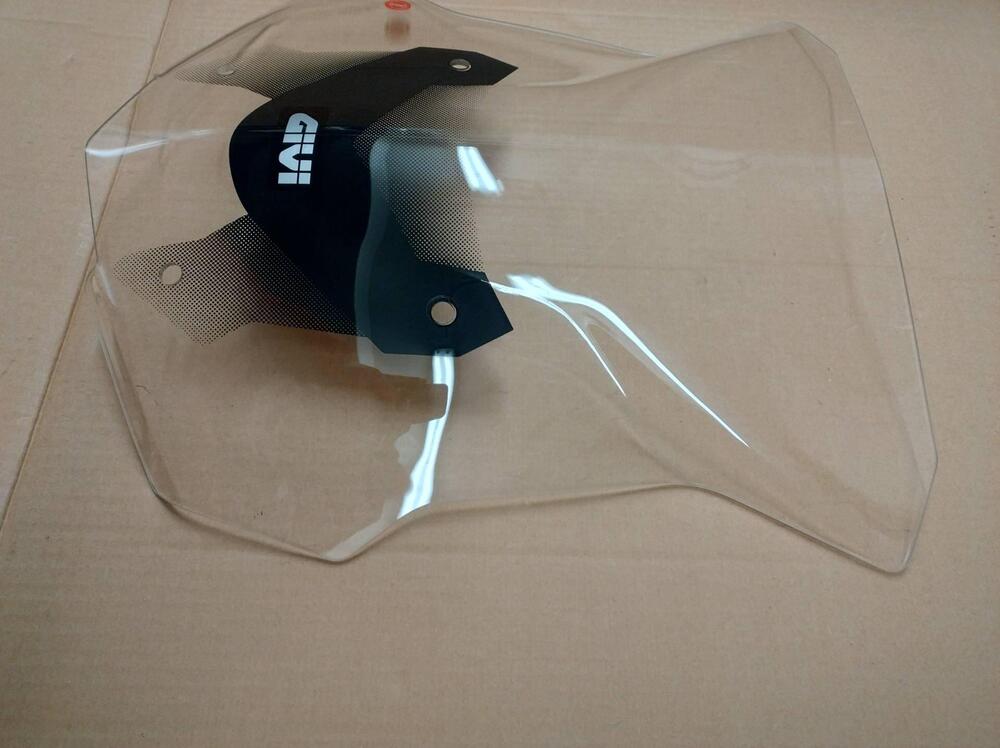 Cupolino Givi Maggiorato per Valico 525DSX 23→ (4)