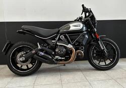 Ducati Scrambler 800 Icon Dark (2021 - 22) usata